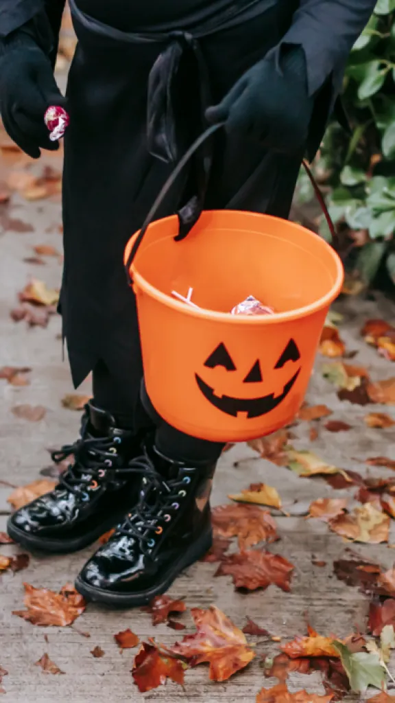 Trick-or-Treating in the Historic District