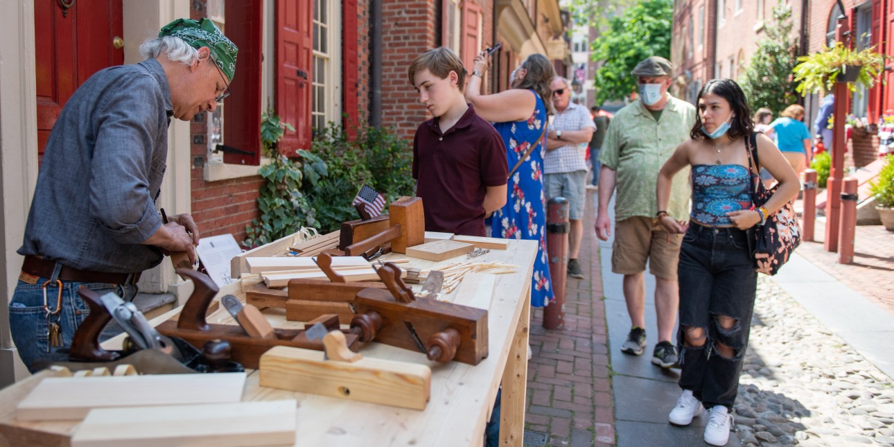 Elfreth's Alley Day A Neighborhood Fete Old City District